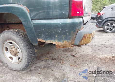 2005 Chevrolet Silverado 2500Hd Ls из США, поврежденный, VIN 1GCHK24U55E306143